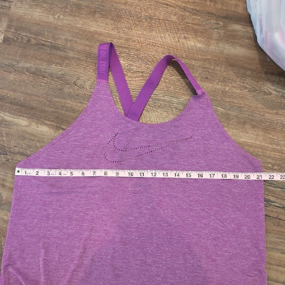 Nike Dri-FIT Purple Dotted Swoosh Tank Top Women's Size XL - Picture 8 of 10